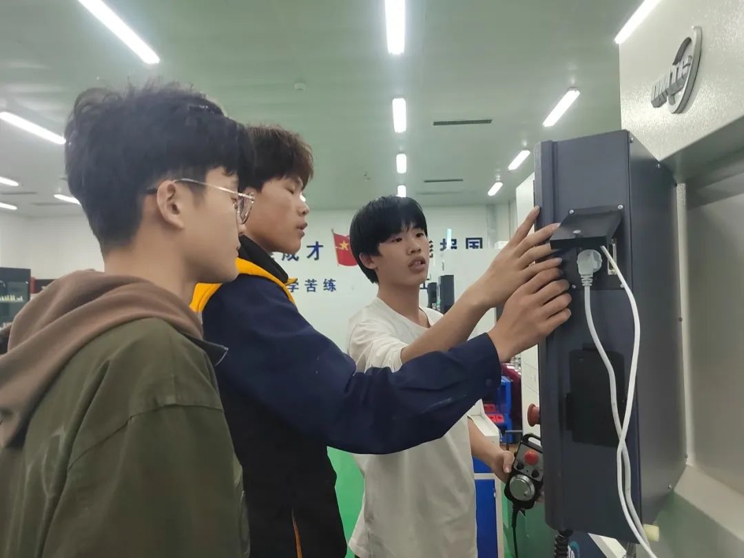 图片 图片